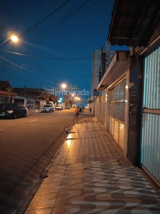 House for vacation rental in Praia Grande (Maracanã)