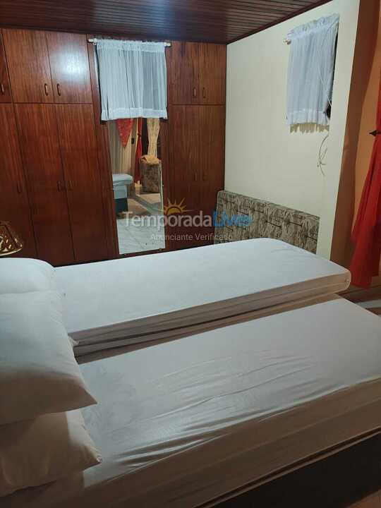 House for vacation rental in Guaratuba (Brejatuba)