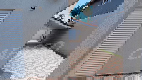 FOOT IN THE SAND HOUSE WITH SWIMMING POOL 10 m from GUARUJÁ COVE