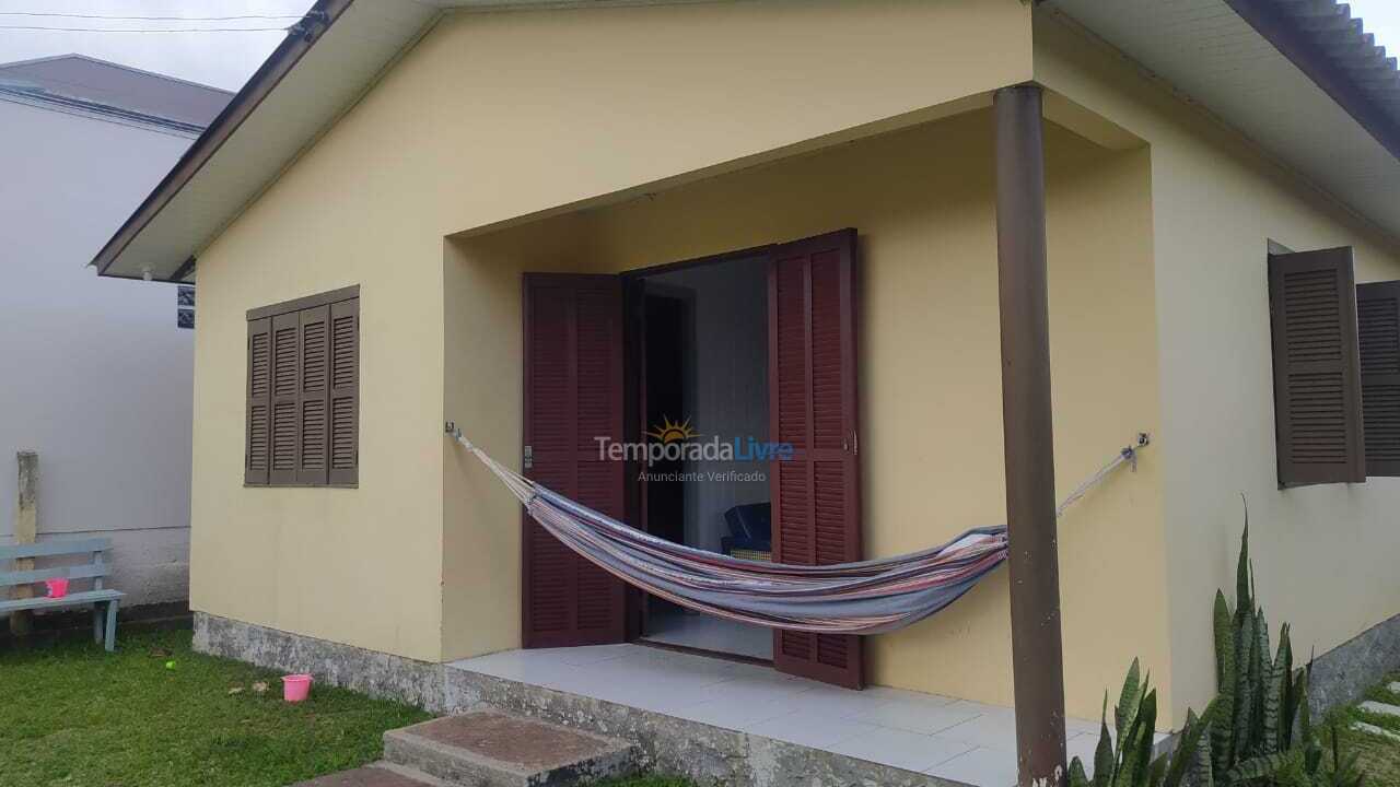 House for vacation rental in Arroio do Sal (Balnéario Atlântico)