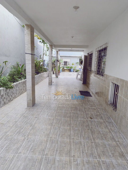 Apartment for vacation rental in Guarapari (Praia do Morro)