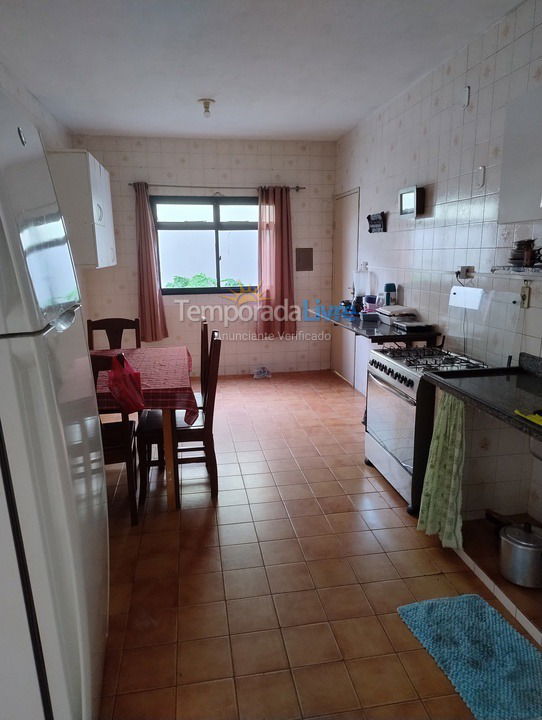 Apartment for vacation rental in Guarapari (Praia do Morro)