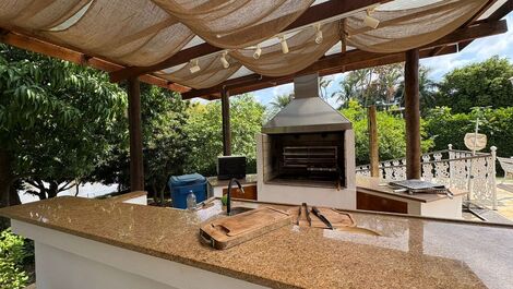 Hermosa casa en el Condominio Terras de São José I.