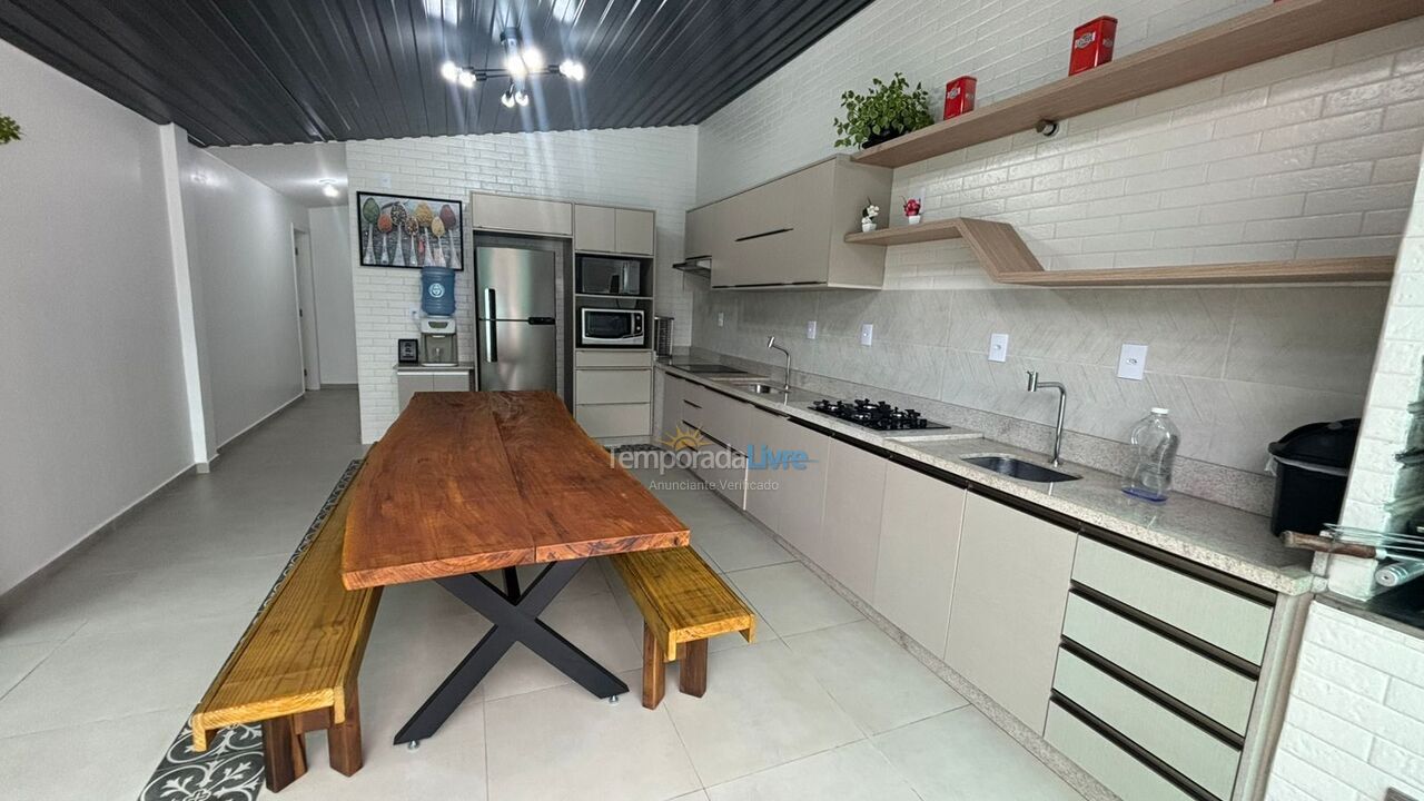Casa para alquiler de vacaciones em Florianopolis (Canasvieiras)