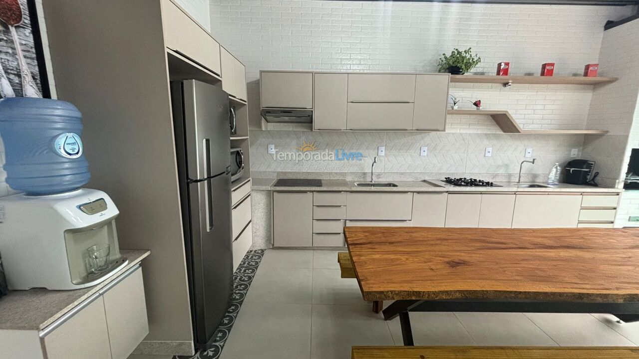 Casa para alquiler de vacaciones em Florianopolis (Canasvieiras)