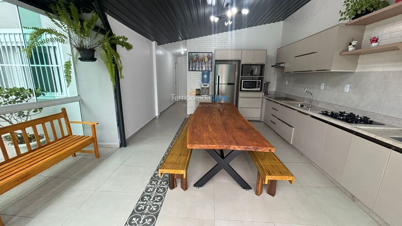 Casa para alquiler de vacaciones em Florianopolis (Canasvieiras)