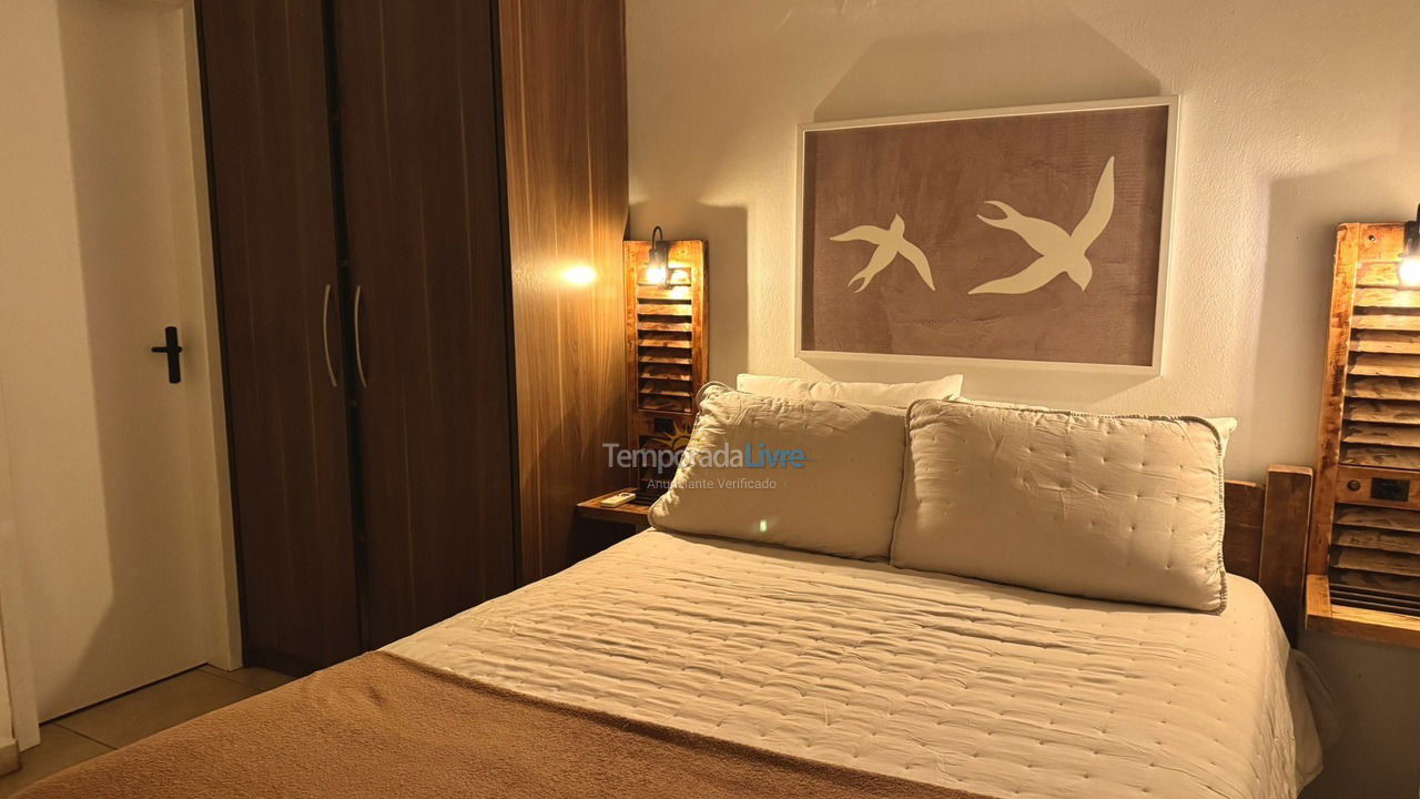 Casa para aluguel de temporada em Bombinhas (Praia de Bombas)