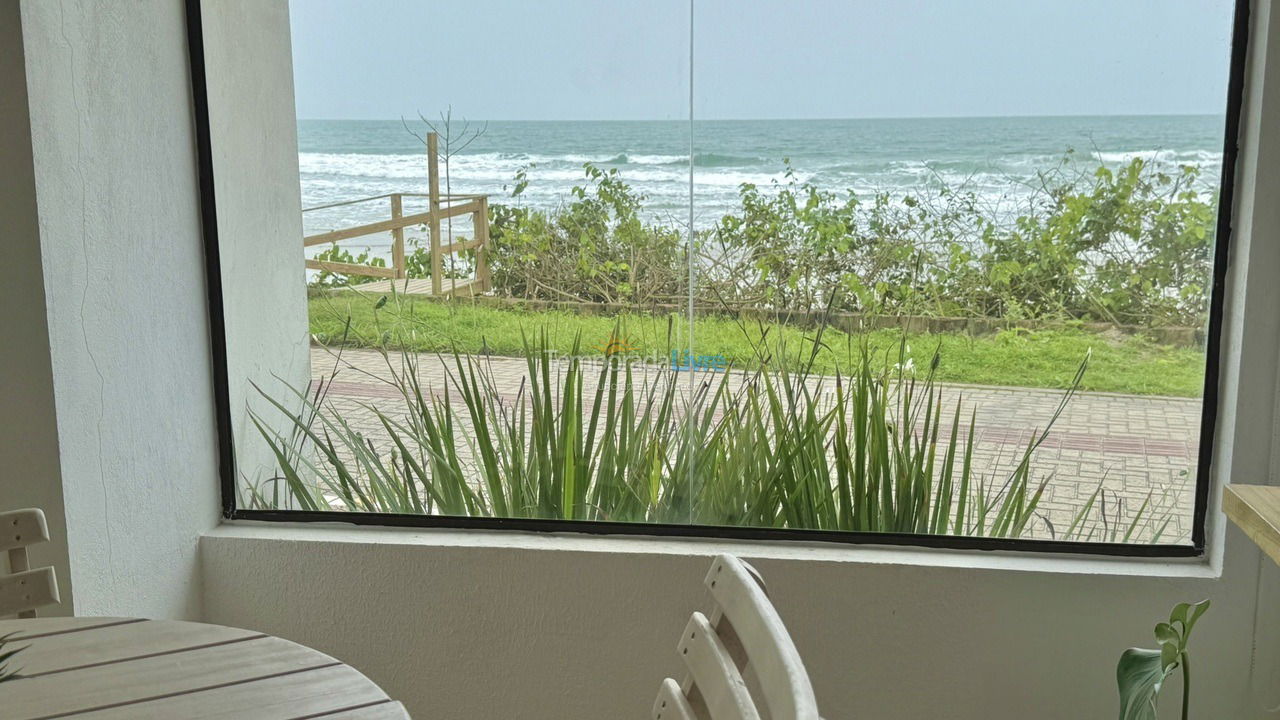 Casa para aluguel de temporada em Bombinhas (Praia de Bombas)