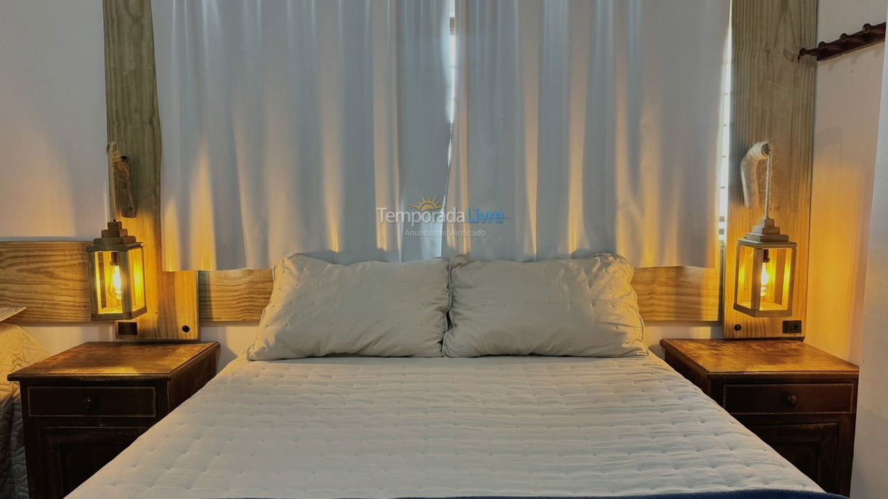 Casa para aluguel de temporada em Bombinhas (Praia de Bombas)