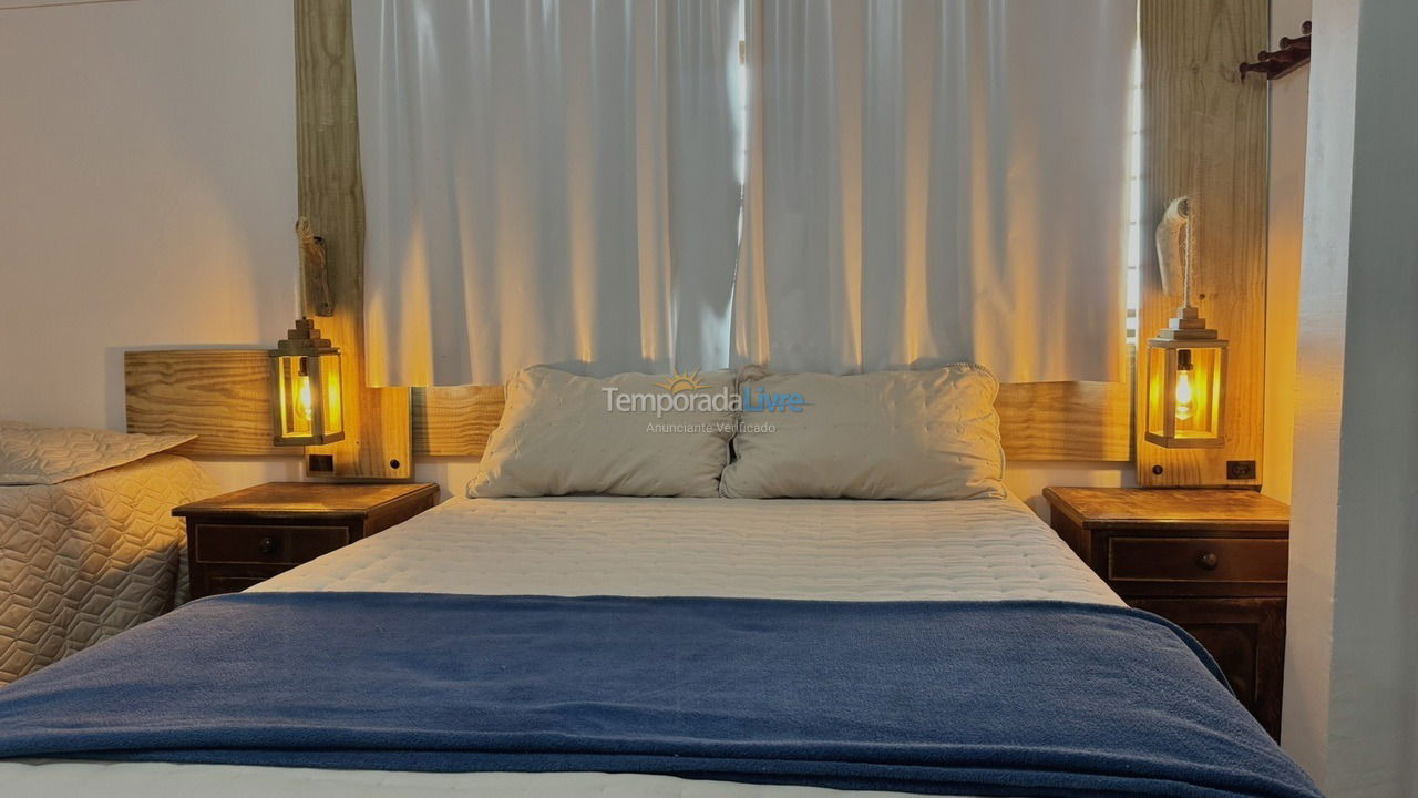 Casa para aluguel de temporada em Bombinhas (Praia de Bombas)