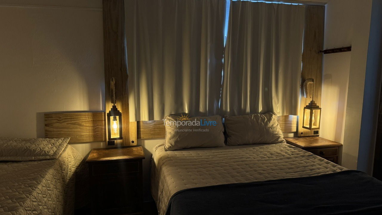 Casa para aluguel de temporada em Bombinhas (Praia de Bombas)