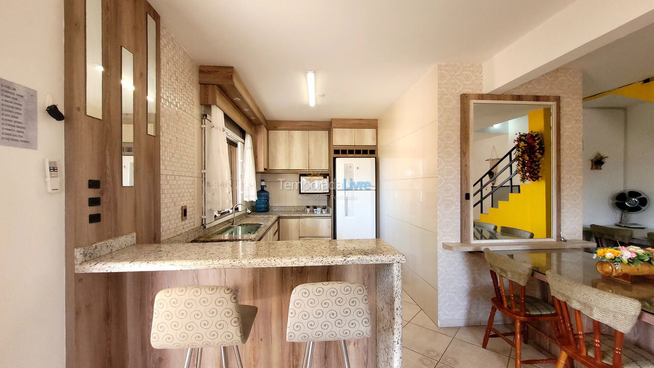 House for vacation rental in São Francisco do Sul (Praia Grande)