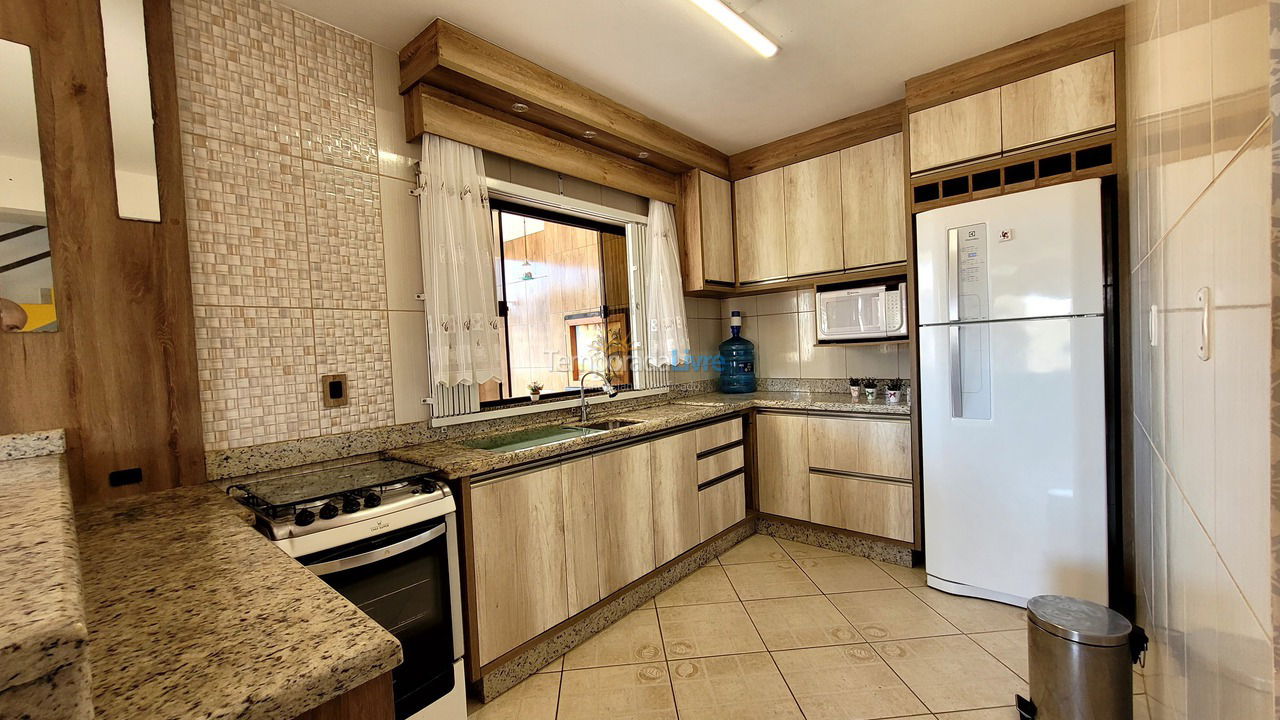 House for vacation rental in São Francisco do Sul (Praia Grande)