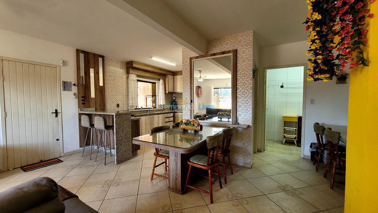 House for vacation rental in São Francisco do Sul (Praia Grande)