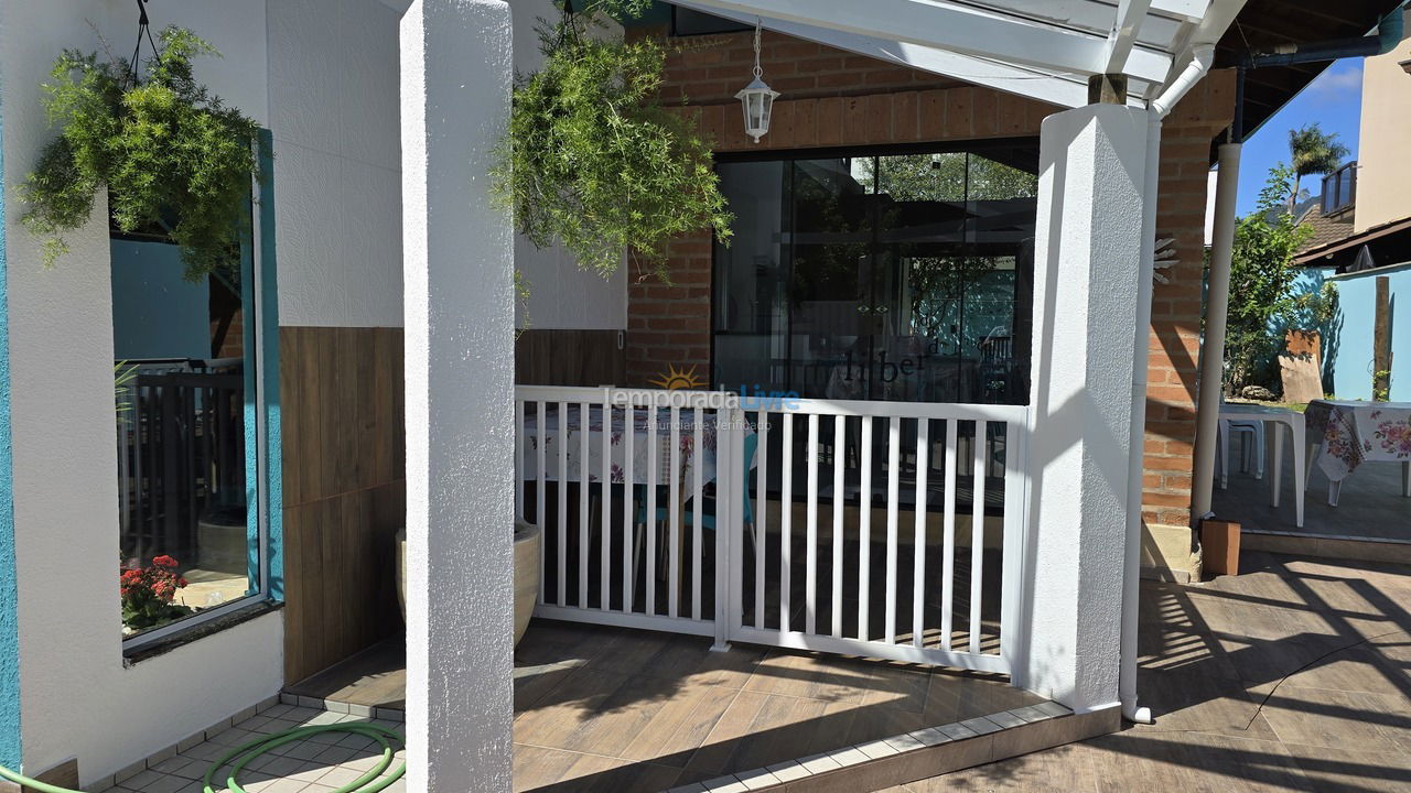 Casa para alquiler de vacaciones em Ubatuba (Praia do Tenório)