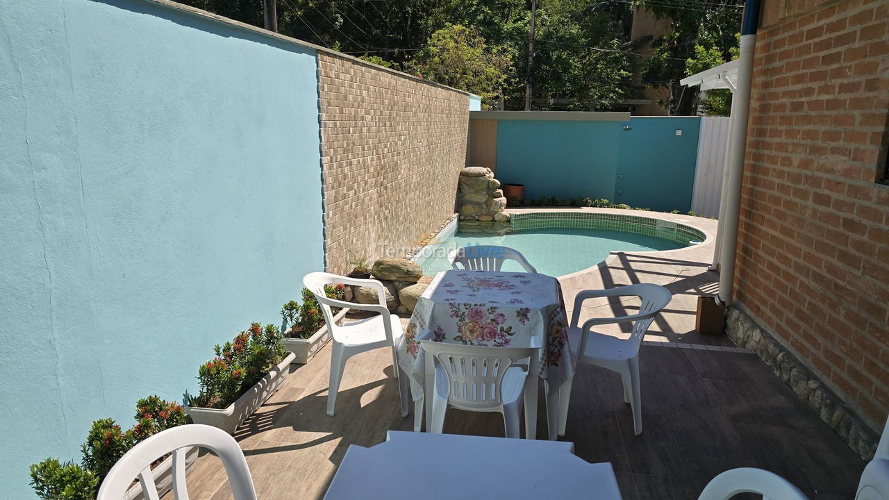 Casa para alquiler de vacaciones em Ubatuba (Praia do Tenório)