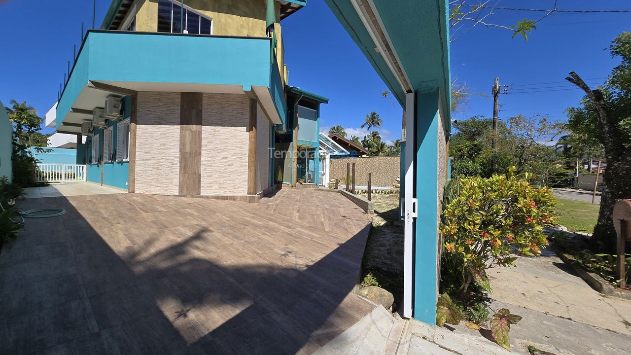 Casa para alquiler de vacaciones em Ubatuba (Praia do Tenório)