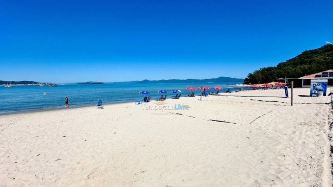 Casa para aluguel de temporada em Florianópolis (Lagoinha)