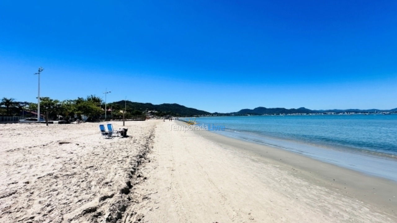 Casa para aluguel de temporada em Florianópolis (Lagoinha)