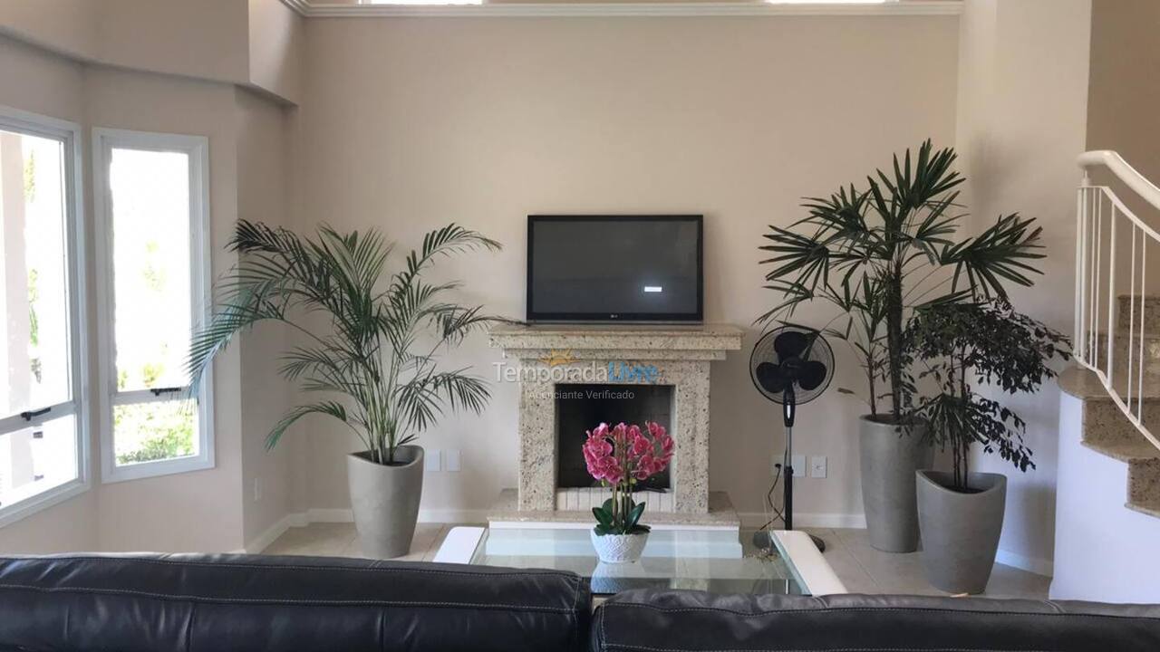 House for vacation rental in Florianopolis (Jurerê Internacional)