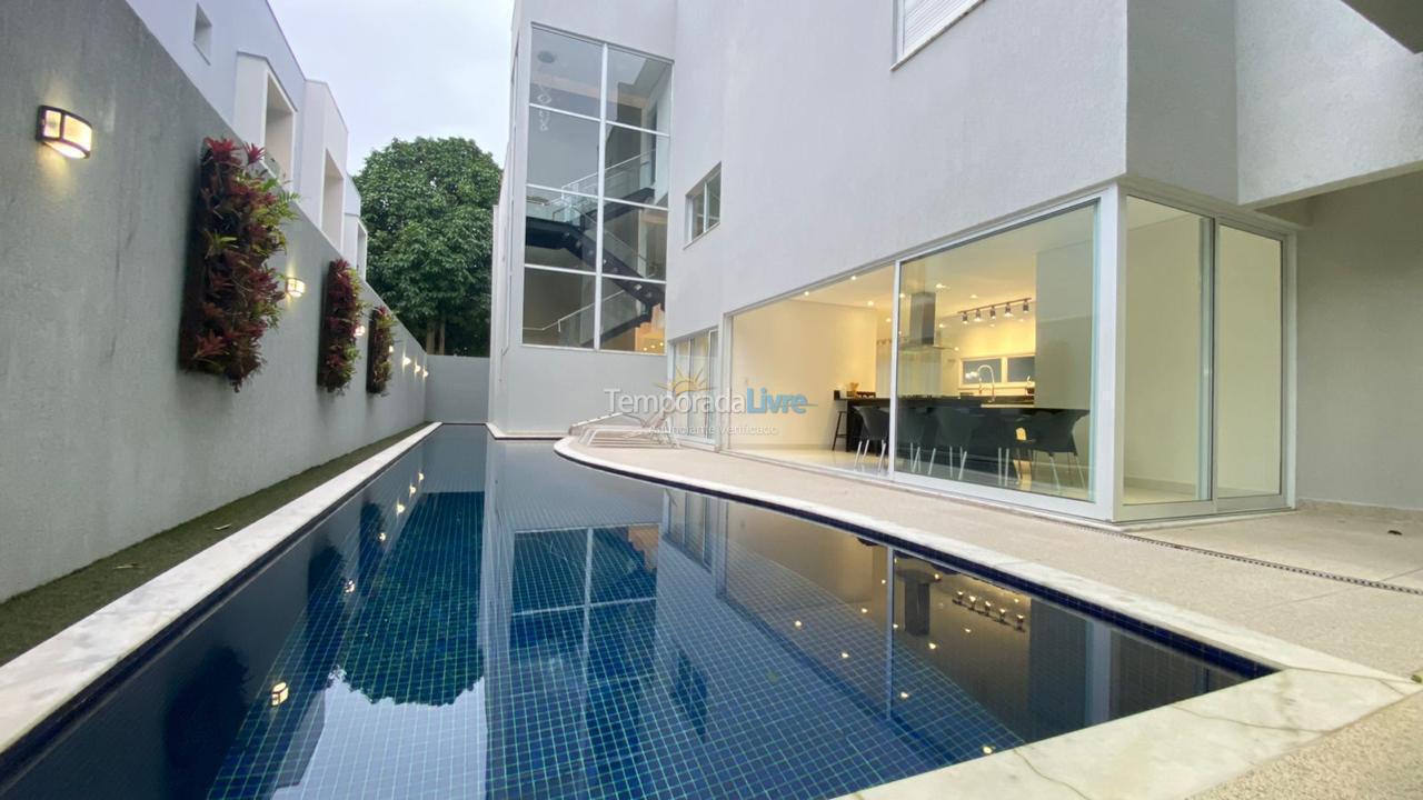 Casa para alquiler de vacaciones em Bertioga (Riviera de São Lourenço)