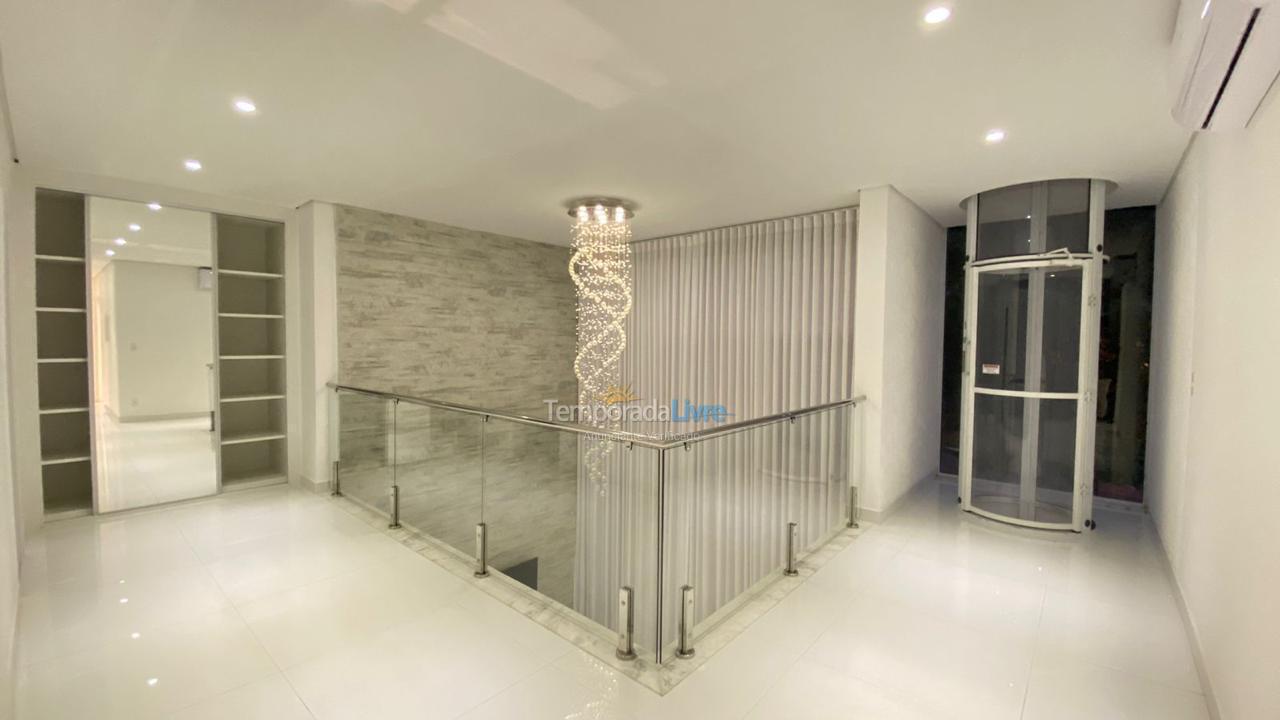 Casa para alquiler de vacaciones em Bertioga (Riviera de São Lourenço)