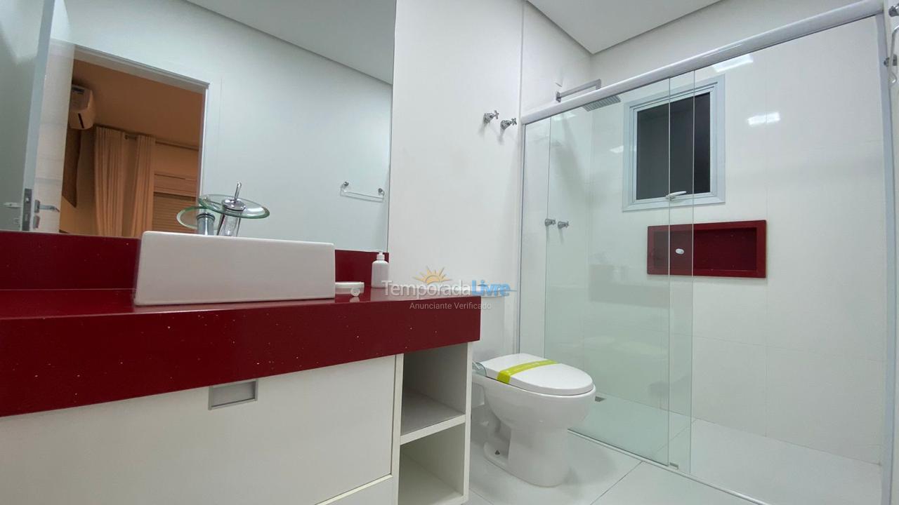 Casa para alquiler de vacaciones em Bertioga (Riviera de São Lourenço)