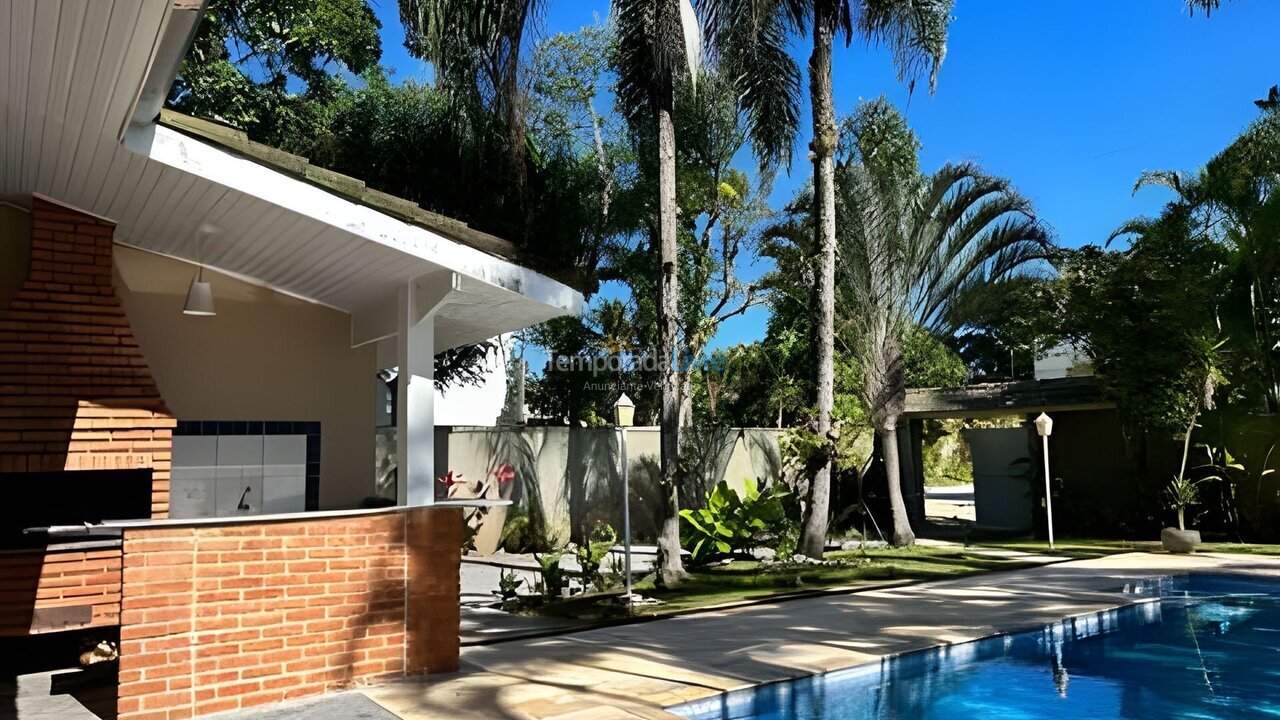Casa para aluguel de temporada em Bertioga (Riviera de São Lourenço)