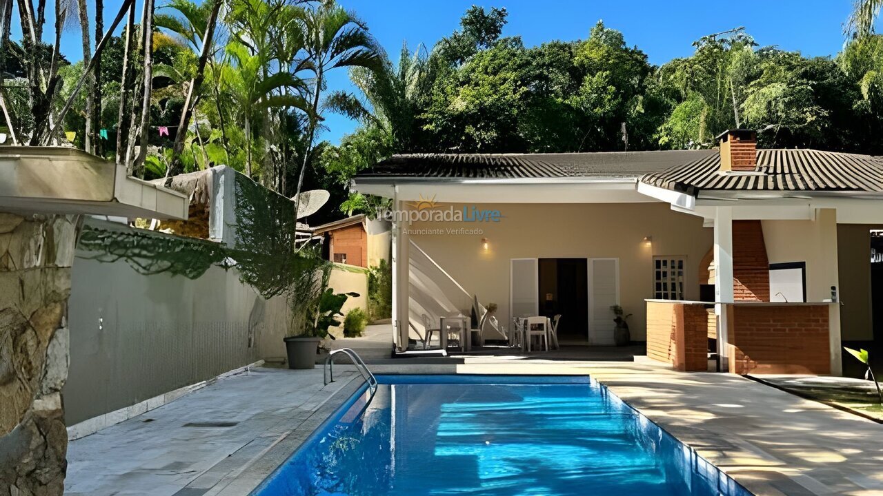 Casa para aluguel de temporada em Bertioga (Riviera de São Lourenço)