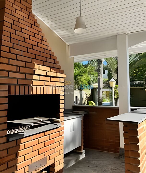 Casa para aluguel de temporada em Bertioga (Riviera de São Lourenço)