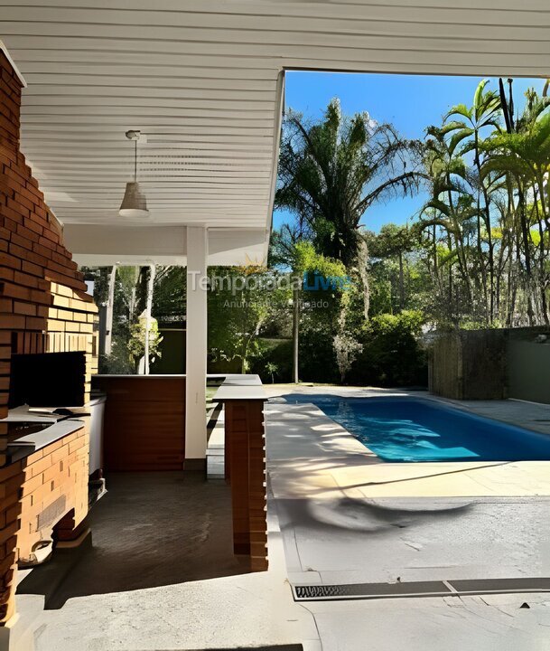 Casa para aluguel de temporada em Bertioga (Riviera de São Lourenço)