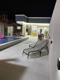 Casa muito aconchegante para sua família