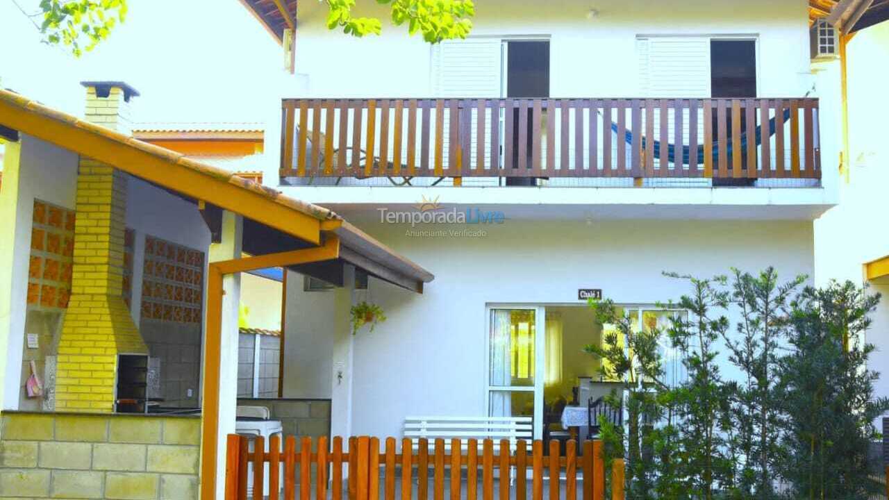 Casa para aluguel de temporada em Ubatuba (Enseada)
