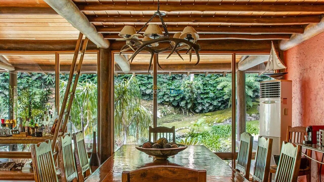 Casa para aluguel de temporada em Petrópolis (Corrêas)