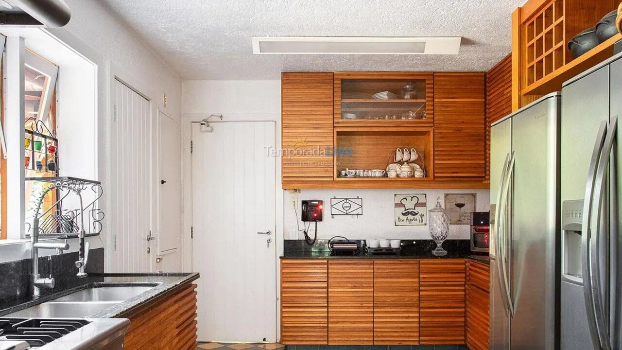 Casa para aluguel de temporada em Petrópolis (Corrêas)