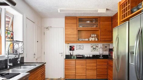 LB - SE16 Refúgio em Corrêas 05 Suítes Aluguel de Temporada