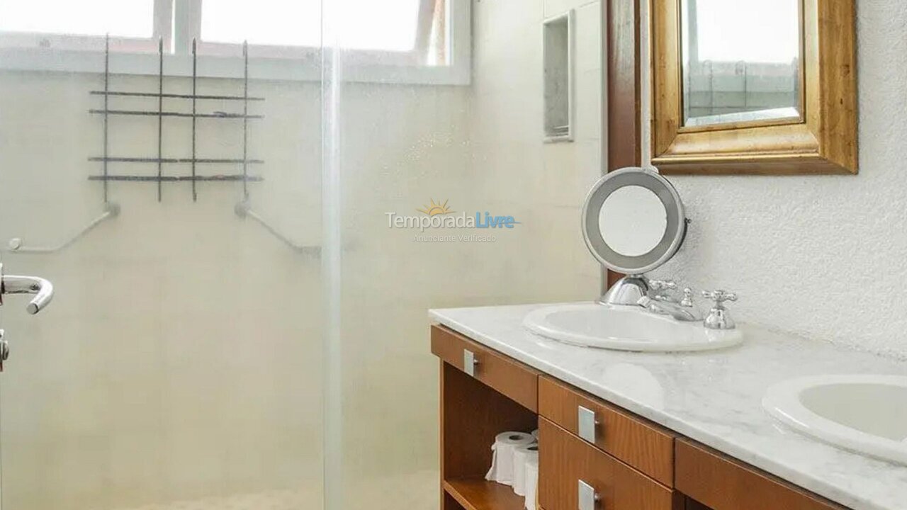 Casa para aluguel de temporada em Petrópolis (Corrêas)