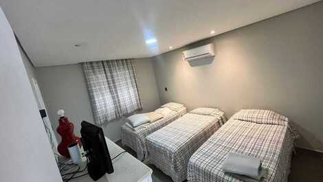 Linda casa na barra do sahy.