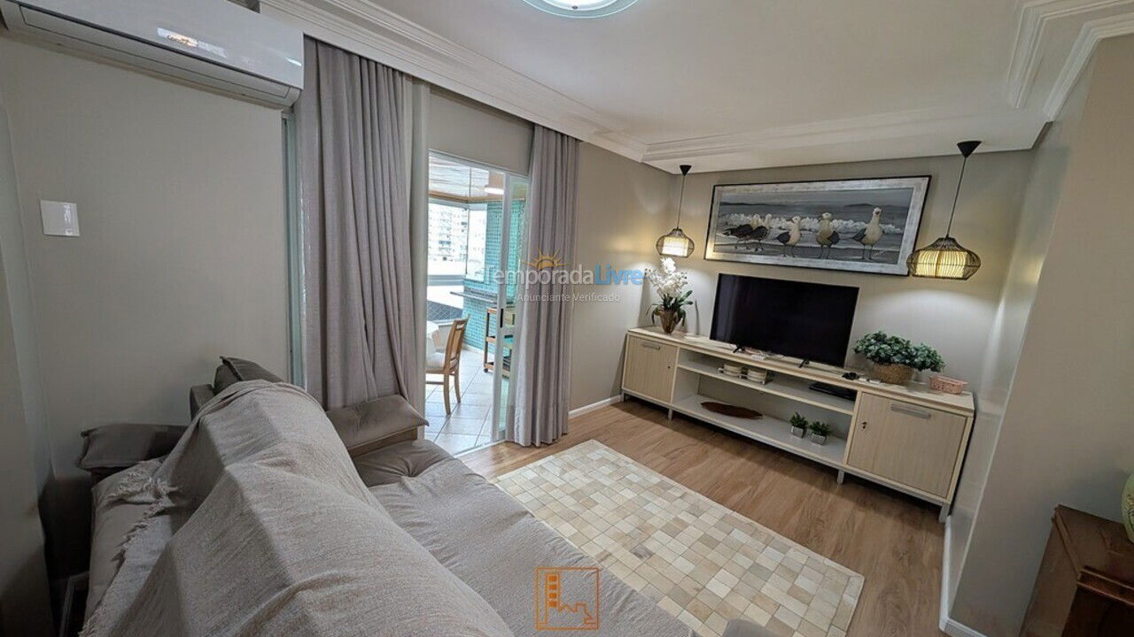 Apartamento para aluguel de temporada em Balneário Camboriú (Centro)