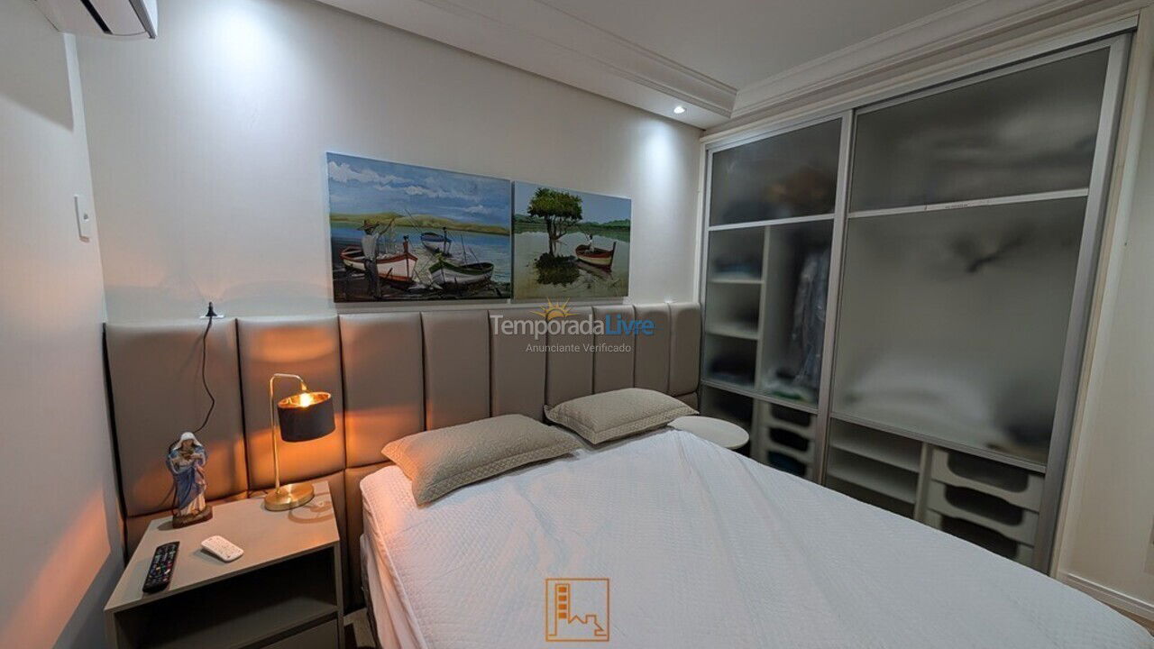 Apartamento para aluguel de temporada em Balneário Camboriú (Centro)