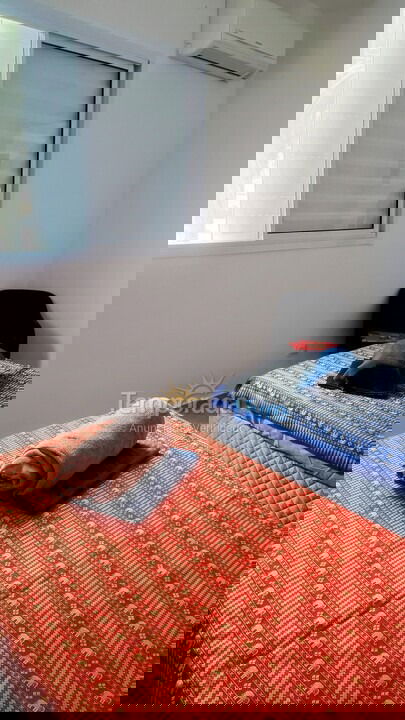 Apartamento para aluguel de temporada em Bertioga (Praia da Enseada)