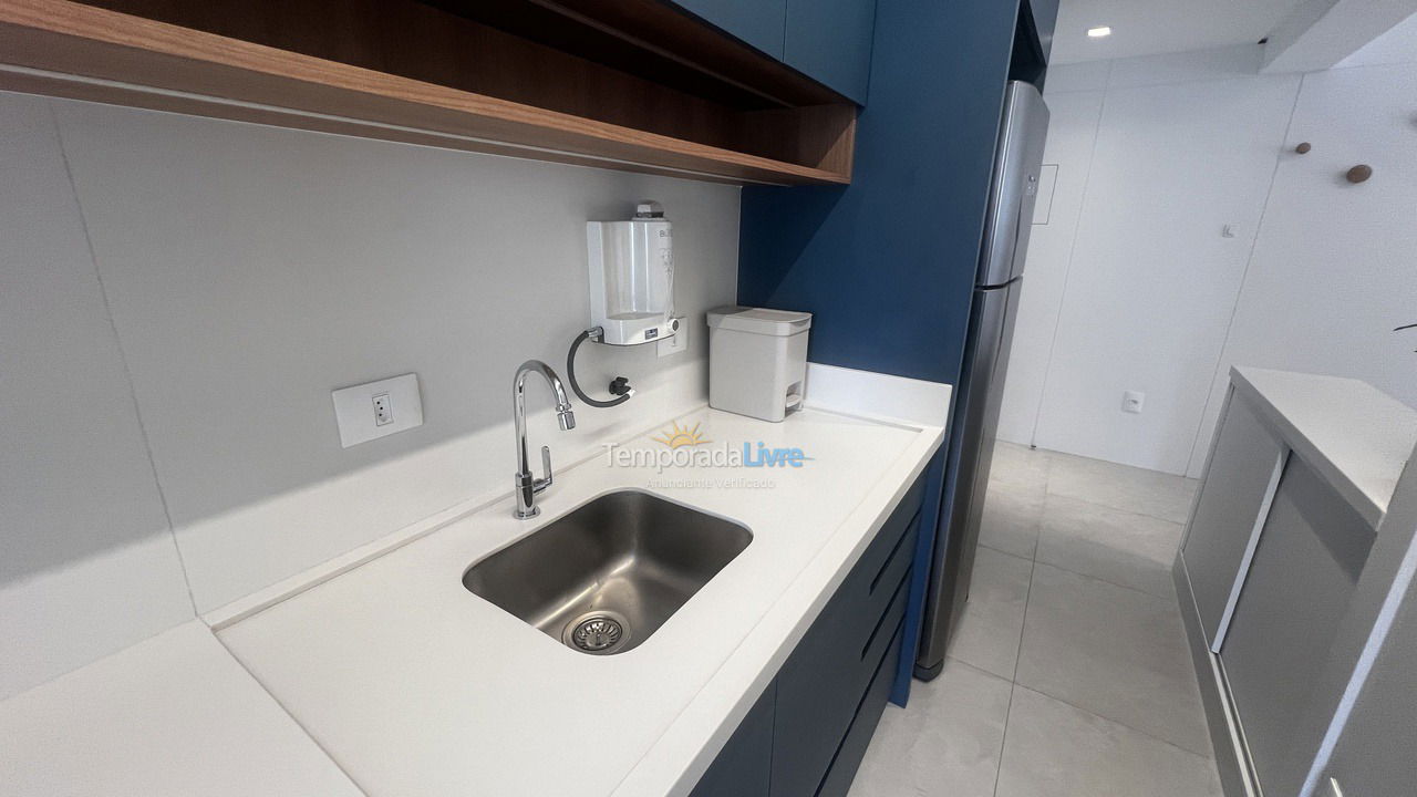 Apartment for vacation rental in Balneário Camboriú (Centro)