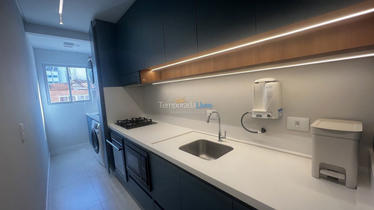 Apartment for vacation rental in Balneário Camboriú (Centro)