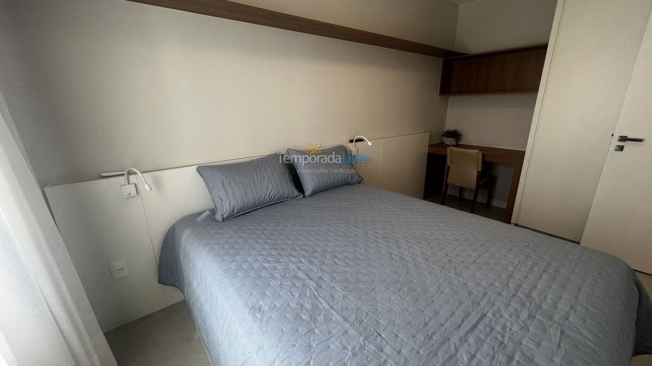 Apartment for vacation rental in Balneário Camboriú (Centro)