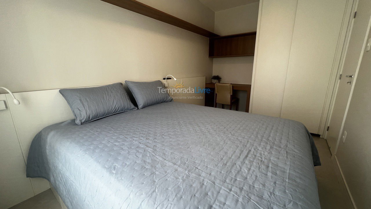 Apartment for vacation rental in Balneário Camboriú (Centro)