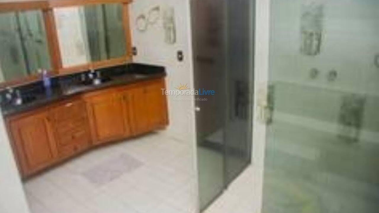 Casa para aluguel de temporada em Campo Grande (Jardim dos Estados)