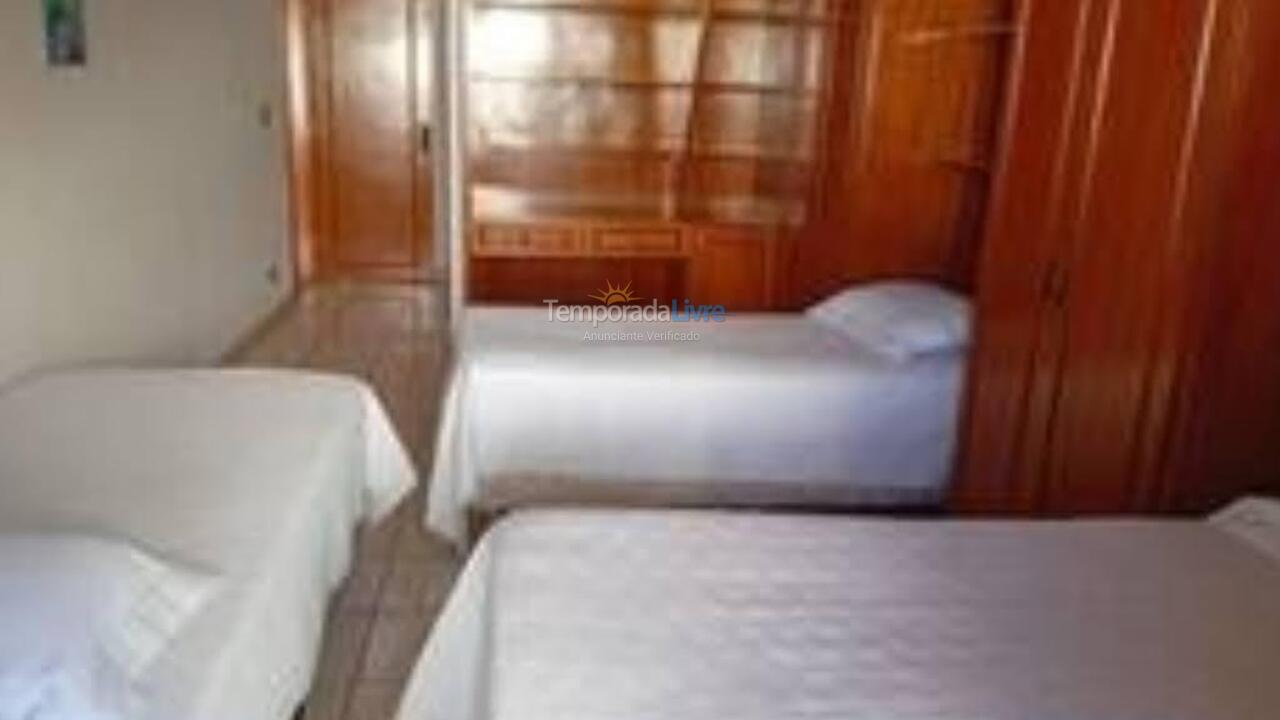 Casa para aluguel de temporada em Campo Grande (Jardim dos Estados)