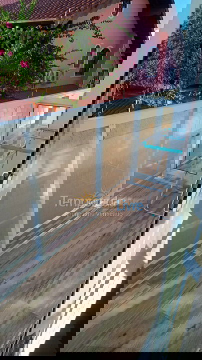 Apartamento para aluguel de temporada em Bertioga (Praia da Enseada)