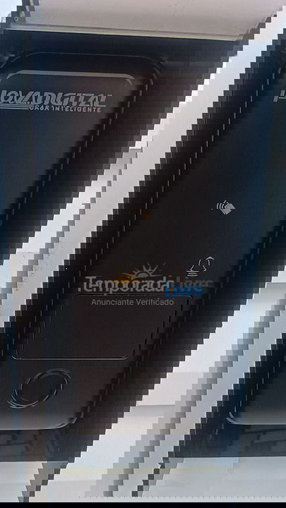 Apartamento para aluguel de temporada em Bertioga (Praia da Enseada)