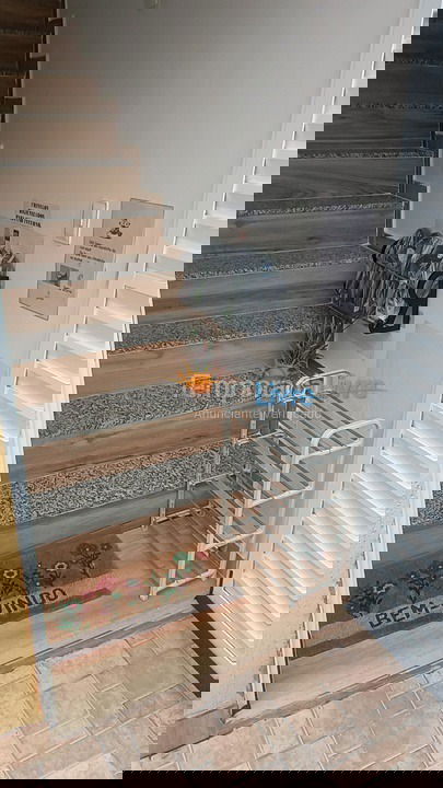 Apartamento para aluguel de temporada em Bertioga (Praia da Enseada)